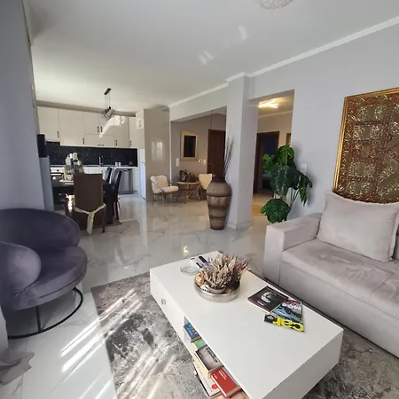Apartment Hermes