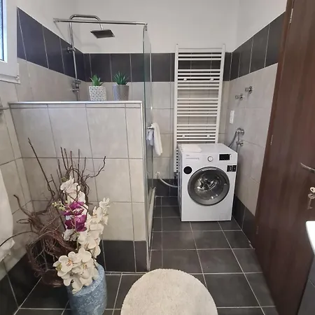 Hermes Lägenhet Amigdhaleon