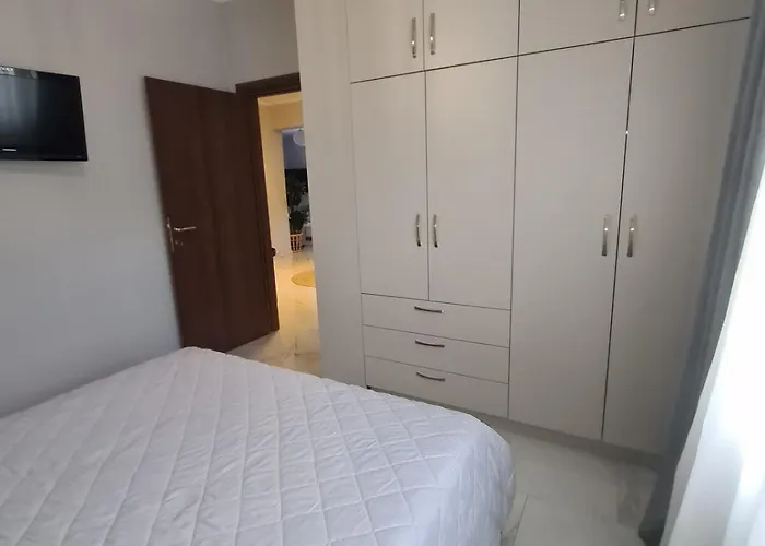 Hermes Appartement Amigdhaleon